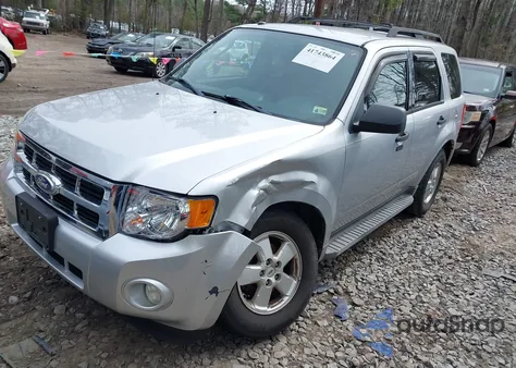 2011 Ford Escape Xlt z USA, uszkodzony, nr VIN 1FMCU0DG0BKB70760